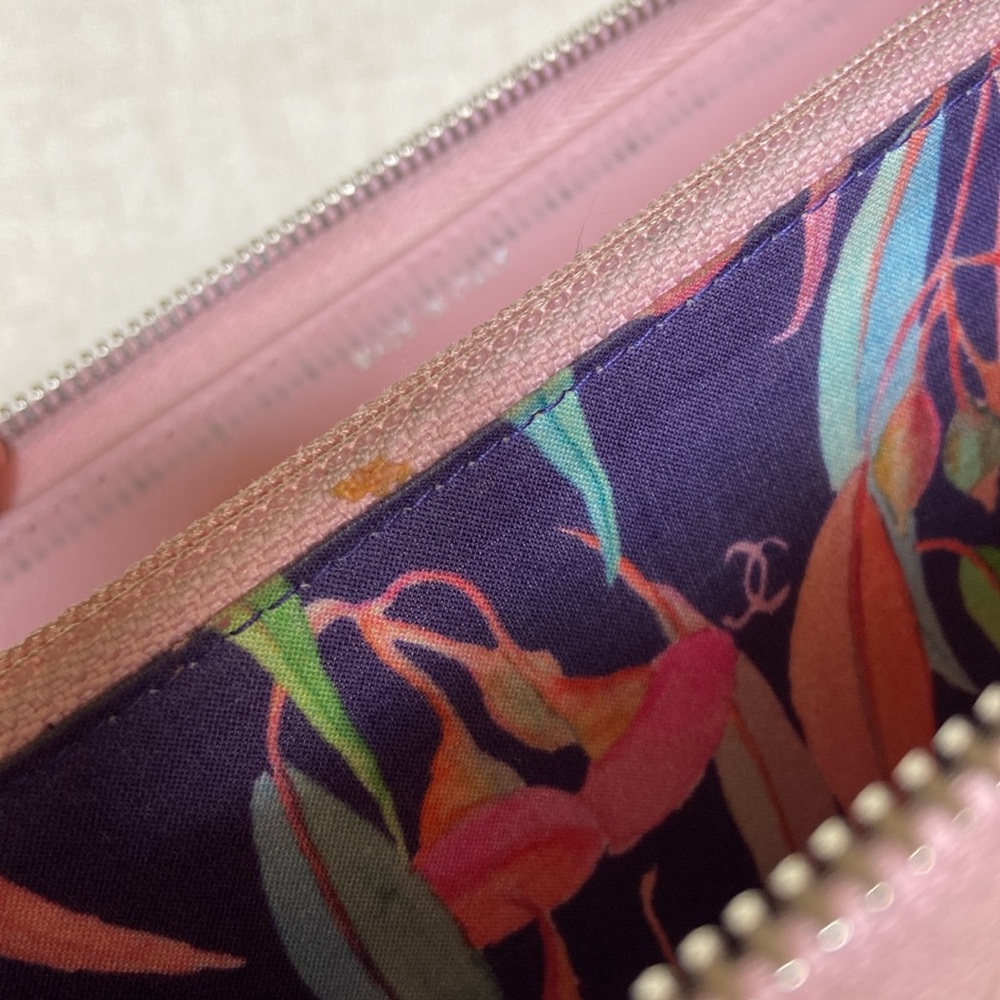 Chanel Pink Stitched Zippy Wallet - Picture 12 of 14